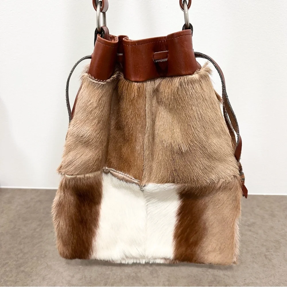 Vintage Cowhide Drawstring Leather Purse Shoulder Bag Brown Tan White Silk Lined - Picture 2 of 16